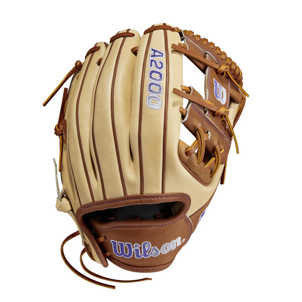2023 Wilson A2000 Sis Bates Game Model 11.75 Fastpitch Softball Glove