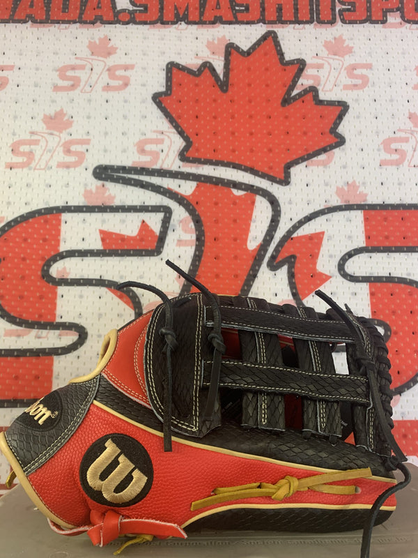 JUNE 2020 Wilson A2000/Smash It Sports Canada Mystery Slowpitch Glove Gang - A2000-JUNE20-MYS