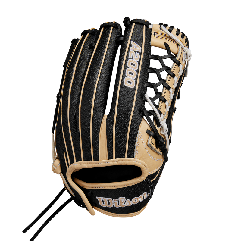 Wilson A2000 12.5" T125 Fastpitch Softball Glove - WBW102679125 / WBW102680125
