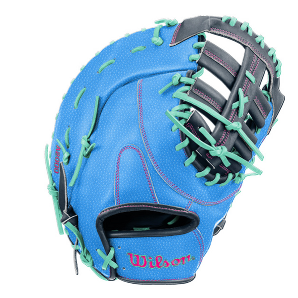 2025 Wilson A2000 1677SS Model 12.5" First Base Baseball Glove - WBW103459125 / WBW103460125