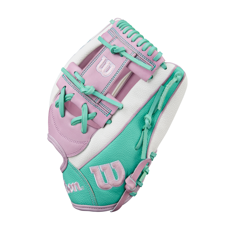 2026 Wilson A2000 11.75" H1175 Fastpitch Softball Glove - WBW1034851175