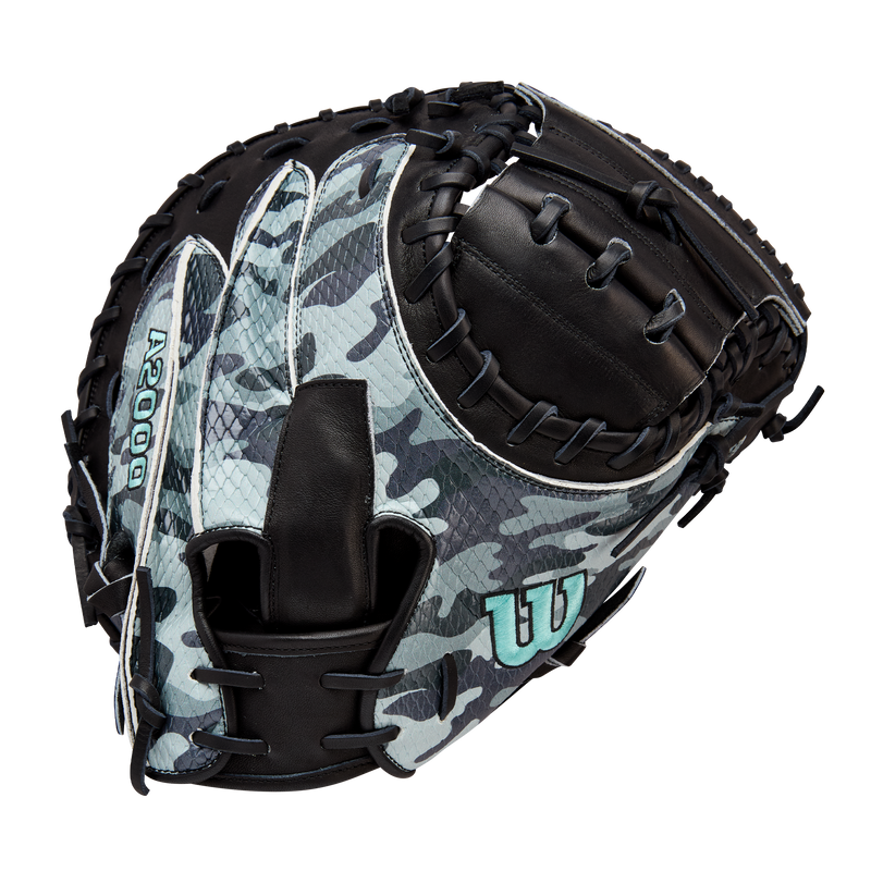 2025 Wilson A2000 Austin Wells Game Model 34" Catchers Mitt - WBW10349434