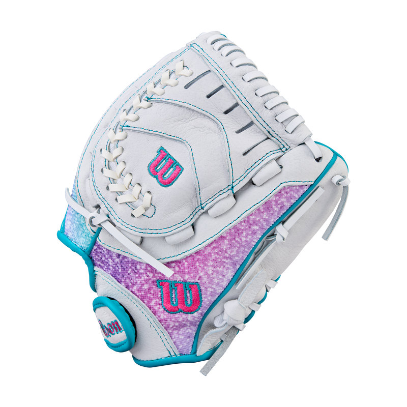 Wilson Flash 11" Fastpich Fastpitch Fielding Glove - WBW10398411